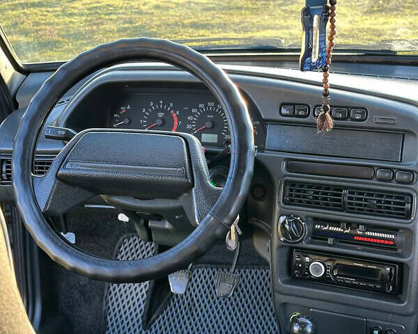 Сірий ВАЗ 2113 Самара, об'ємом двигуна 1.6 л та пробігом 200 тис. км за 2300 $, фото 6 на Automoto.ua