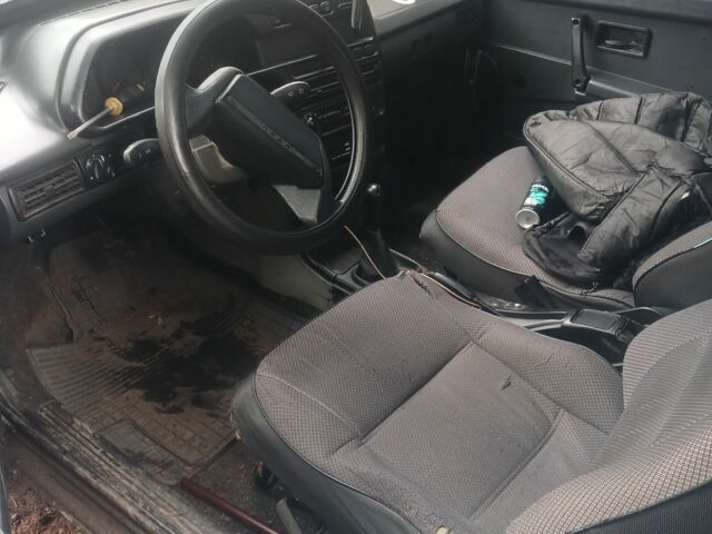 Серый ВАЗ 2113 Самара, объемом двигателя 1.6 л и пробегом 150 тыс. км за 1400 $, фото 3 на Automoto.ua