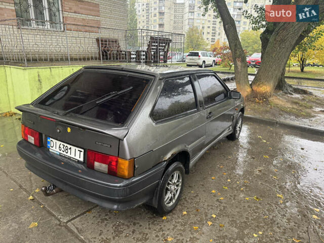 Серый ВАЗ 2113 Самара, объемом двигателя 1.6 л и пробегом 250 тыс. км за 1250 $, фото 3 на Automoto.ua
