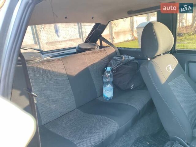 Сірий ВАЗ 2113 Самара, об'ємом двигуна 1.6 л та пробігом 159 тис. км за 2550 $, фото 17 на Automoto.ua