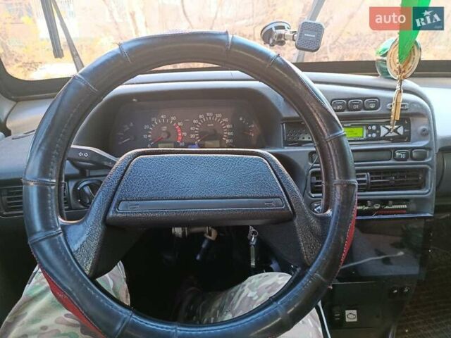 Серый ВАЗ 2113 Самара, объемом двигателя 1.6 л и пробегом 250 тыс. км за 715 $, фото 3 на Automoto.ua