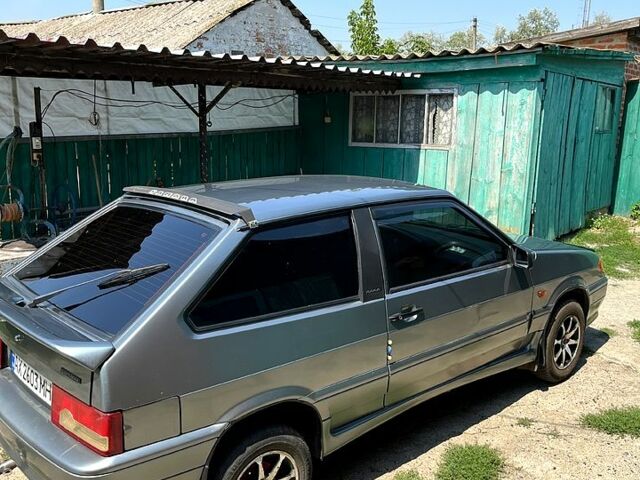 Сірий ВАЗ 2113 Самара, об'ємом двигуна 1.6 л та пробігом 102 тис. км за 2100 $, фото 2 на Automoto.ua