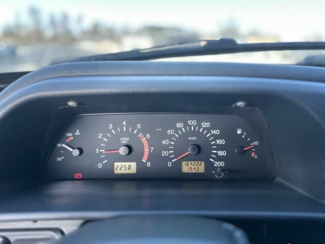 Серый ВАЗ 2113 Самара, объемом двигателя 1.6 л и пробегом 163 тыс. км за 2550 $, фото 17 на Automoto.ua