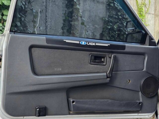 ВАЗ 2113 Самара 2010 в Хмельницком на Automoto.ua Серый ВАЗ 2113 Самара, объемом двигателя 1.6 л и пробегом 120 тыс. км за 2299 $, фото 12 на Automoto.ua