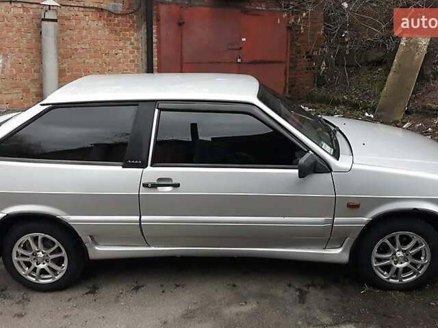 Серый ВАЗ 2113 Самара, объемом двигателя 1.6 л и пробегом 220 тыс. км за 1650 $, фото 4 на Automoto.ua