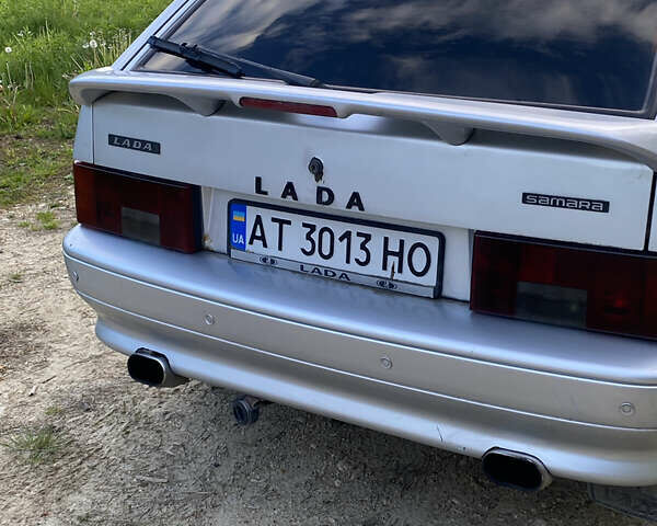 Серый ВАЗ 2113 Самара, объемом двигателя 1.6 л и пробегом 225 тыс. км за 1600 $, фото 3 на Automoto.ua