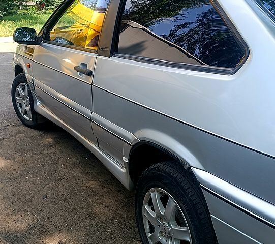 Сірий ВАЗ 2113 Самара, об'ємом двигуна 1.6 л та пробігом 260 тис. км за 1700 $, фото 1 на Automoto.ua