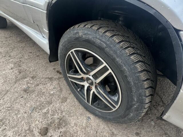 Сірий ВАЗ 2113 Самара, об'ємом двигуна 0 л та пробігом 170 тис. км за 1750 $, фото 7 на Automoto.ua