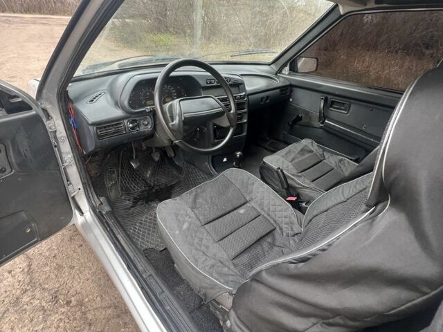 Сірий ВАЗ 2113 Самара, об'ємом двигуна 0 л та пробігом 170 тис. км за 1750 $, фото 13 на Automoto.ua