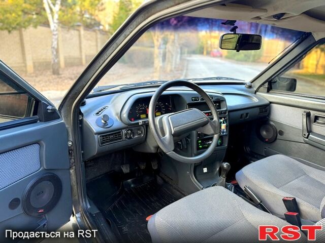 Сірий ВАЗ 2113 Самара, об'ємом двигуна 1.6 л та пробігом 160 тис. км за 2777 $, фото 9 на Automoto.ua