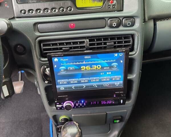 Сірий ВАЗ 2113 Самара, об'ємом двигуна 1.6 л та пробігом 242 тис. км за 2500 $, фото 21 на Automoto.ua