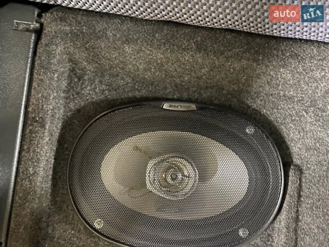 Серый ВАЗ 2113 Самара, объемом двигателя 1.6 л и пробегом 195 тыс. км за 2700 $, фото 8 на Automoto.ua