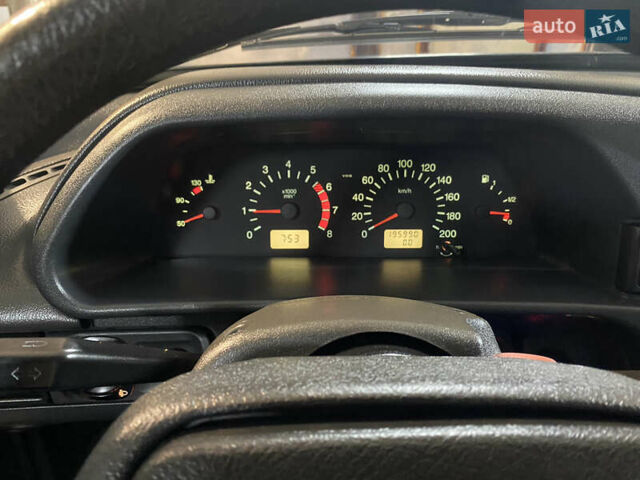 Серый ВАЗ 2113 Самара, объемом двигателя 1.6 л и пробегом 195 тыс. км за 2700 $, фото 22 на Automoto.ua