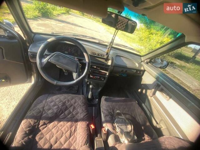 Серый ВАЗ 2113 Самара, объемом двигателя 1.6 л и пробегом 80 тыс. км за 2700 $, фото 7 на Automoto.ua