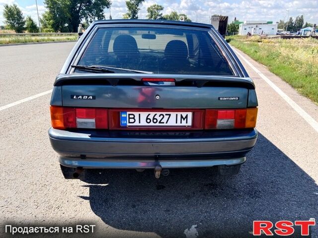 Серый ВАЗ 2113 Самара, объемом двигателя 1.6 л и пробегом 182 тыс. км за 1950 $, фото 5 на Automoto.ua