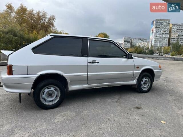 Серый ВАЗ 2113 Самара, объемом двигателя 1.6 л и пробегом 60 тыс. км за 2400 $, фото 2 на Automoto.ua