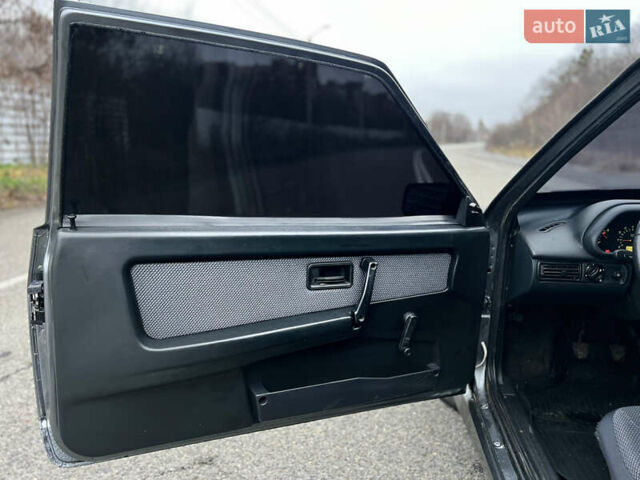 Сірий ВАЗ 2113 Самара, об'ємом двигуна 1.6 л та пробігом 134 тис. км за 3000 $, фото 28 на Automoto.ua