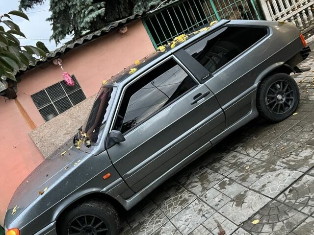 Сірий ВАЗ 2113 Самара, об'ємом двигуна 1.6 л та пробігом 134 тис. км за 2700 $, фото 2 на Automoto.ua