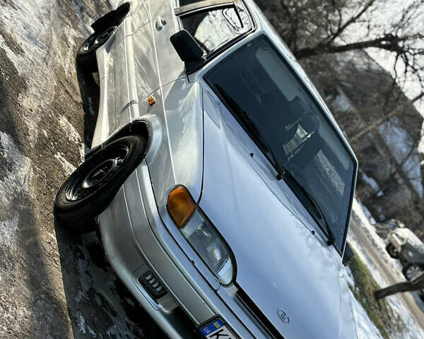 Серый ВАЗ 2113 Самара, объемом двигателя 1.6 л и пробегом 228 тыс. км за 2400 $, фото 1 на Automoto.ua