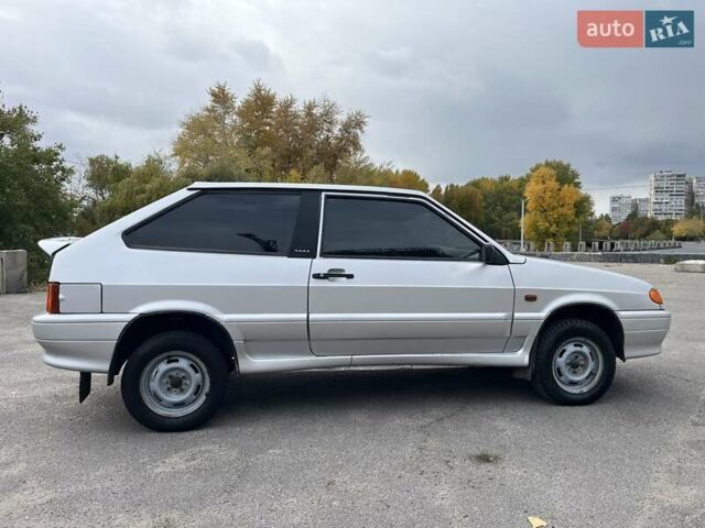 Серый ВАЗ 2113 Самара, объемом двигателя 1.6 л и пробегом 60 тыс. км за 2400 $, фото 5 на Automoto.ua