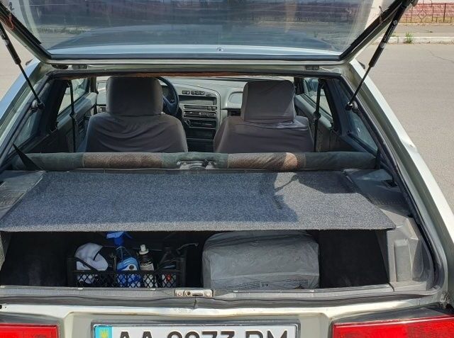 Сірий ВАЗ 2113 Самара, об'ємом двигуна 0 л та пробігом 270 тис. км за 1200 $, фото 4 на Automoto.ua