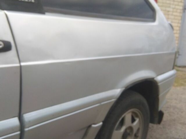 Сірий ВАЗ 2113 Самара, об'ємом двигуна 1.6 л та пробігом 220 тис. км за 1800 $, фото 2 на Automoto.ua