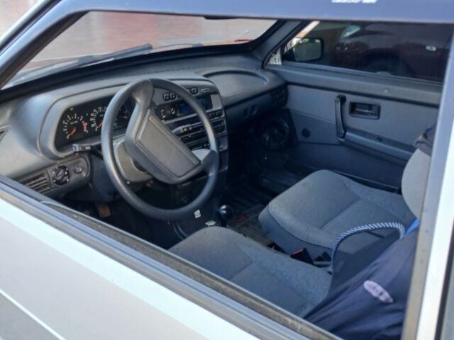 Сірий ВАЗ 2113 Самара, об'ємом двигуна 0 л та пробігом 105 тис. км за 1971 $, фото 11 на Automoto.ua