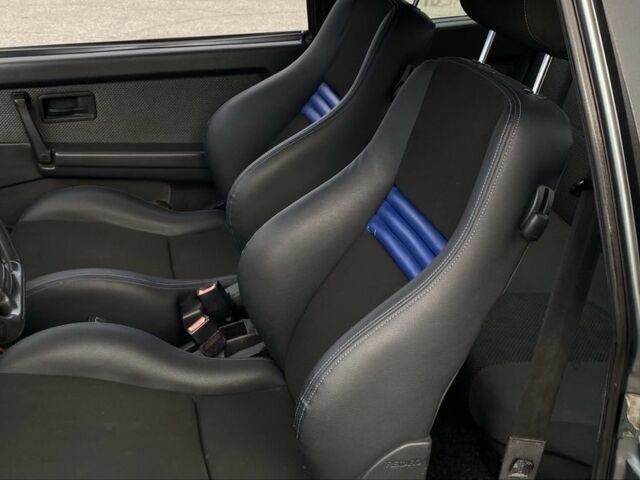 Сірий ВАЗ 2113 Самара, об'ємом двигуна 1.6 л та пробігом 400 тис. км за 1100 $, фото 6 на Automoto.ua