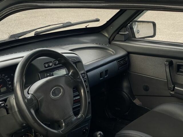 Сірий ВАЗ 2113 Самара, об'ємом двигуна 1.6 л та пробігом 400 тис. км за 1100 $, фото 5 на Automoto.ua