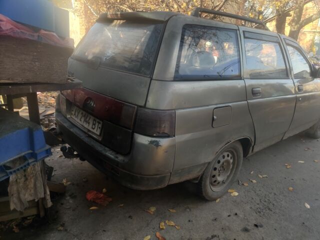 Серый ВАЗ 2113 Самара, объемом двигателя 1.5 л и пробегом 270 тыс. км за 650 $, фото 2 на Automoto.ua