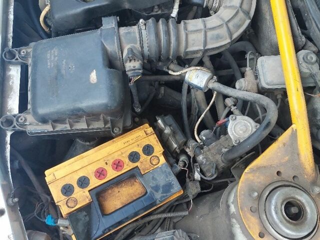 Серый ВАЗ 2113 Самара, объемом двигателя 1.5 л и пробегом 300 тыс. км за 1168 $, фото 10 на Automoto.ua