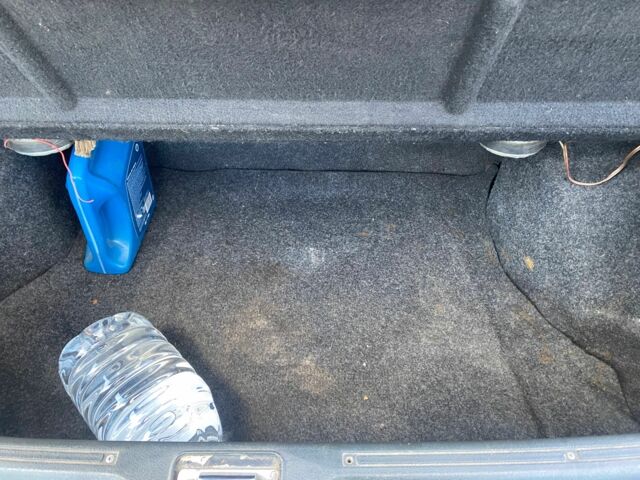 Серый ВАЗ 2113 Самара, объемом двигателя 1.5 л и пробегом 340 тыс. км за 1700 $, фото 8 на Automoto.ua