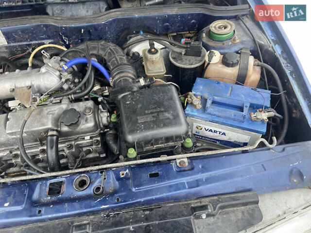 Синий ВАЗ 2113 Самара, объемом двигателя 1.5 л и пробегом 270 тыс. км за 1250 $, фото 7 на Automoto.ua