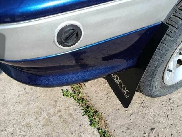 Синій ВАЗ 2113 Самара, об'ємом двигуна 1.5 л та пробігом 250 тис. км за 2000 $, фото 3 на Automoto.ua