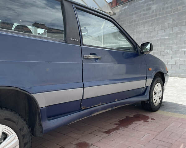 Синій ВАЗ 2113 Самара, об'ємом двигуна 1.5 л та пробігом 215 тис. км за 1100 $, фото 6 на Automoto.ua