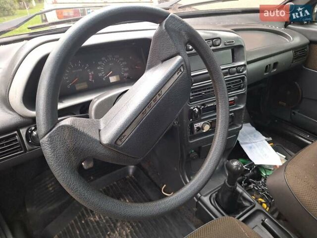 Синій ВАЗ 2113 Самара, об'ємом двигуна 1.5 л та пробігом 150 тис. км за 1800 $, фото 7 на Automoto.ua