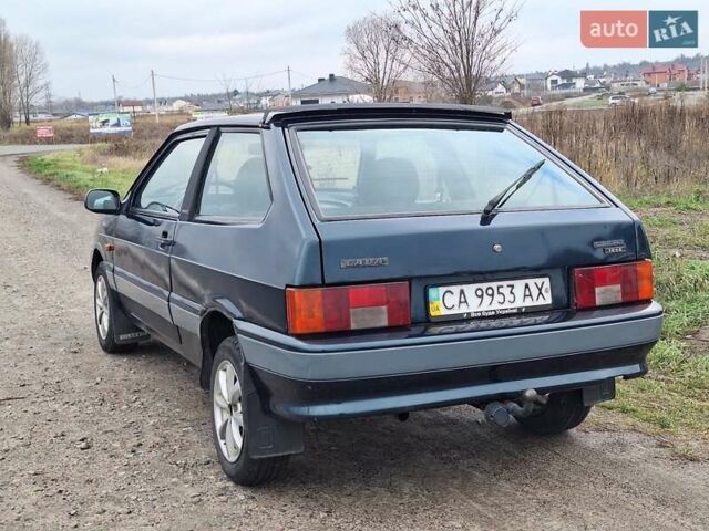 Синий ВАЗ 2113 Самара, объемом двигателя 1.5 л и пробегом 150 тыс. км за 1800 $, фото 1 на Automoto.ua
