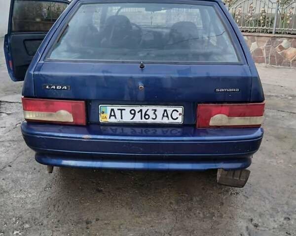Синий ВАЗ 2113 Самара, объемом двигателя 1.6 л и пробегом 195 тыс. км за 600 $, фото 2 на Automoto.ua