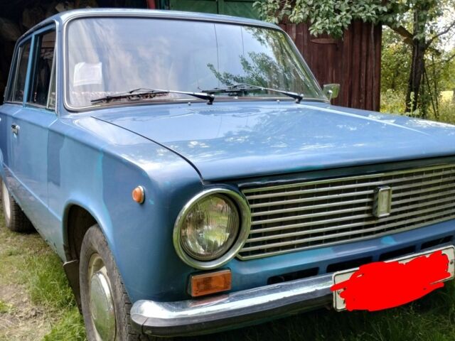 Синий ВАЗ 2113 Самара, объемом двигателя 0 л и пробегом 200 тыс. км за 721 $, фото 2 на Automoto.ua