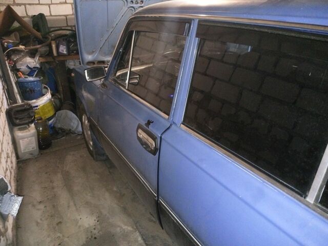 Синій ВАЗ 2113 Самара, об'ємом двигуна 1.2 л та пробігом 1 тис. км за 1141 $, фото 1 на Automoto.ua