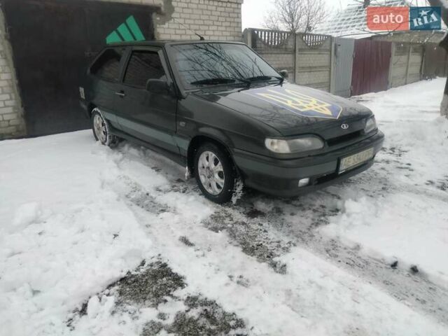 Зеленый ВАЗ 2113 Самара, объемом двигателя 1.5 л и пробегом 260 тыс. км за 3200 $, фото 5 на Automoto.ua