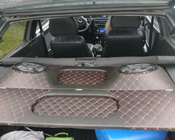 Зеленый ВАЗ 2113 Самара, объемом двигателя 1.5 л и пробегом 260 тыс. км за 3200 $, фото 17 на Automoto.ua