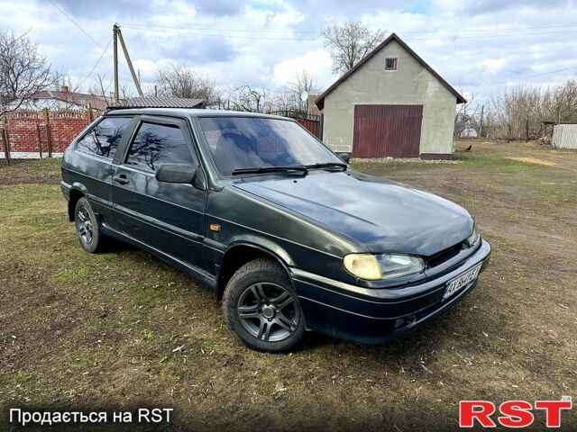 Зеленый ВАЗ 2113 Самара, объемом двигателя 1.5 л и пробегом 317 тыс. км за 1600 $, фото 4 на Automoto.ua