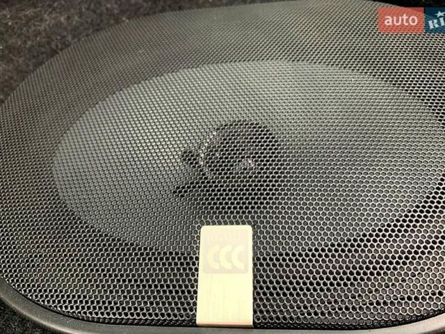 Зелений ВАЗ 2113 Самара, об'ємом двигуна 1.5 л та пробігом 140 тис. км за 2900 $, фото 5 на Automoto.ua