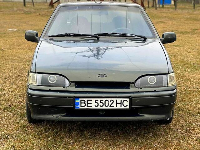 Зелений ВАЗ 2113 Самара, об'ємом двигуна 1.5 л та пробігом 170 тис. км за 2000 $, фото 6 на Automoto.ua