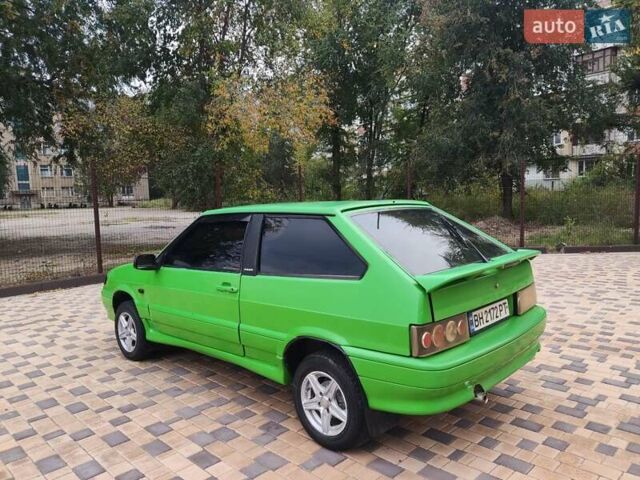 Зеленый ВАЗ 2113 Самара, объемом двигателя 1.5 л и пробегом 200 тыс. км за 1650 $, фото 3 на Automoto.ua