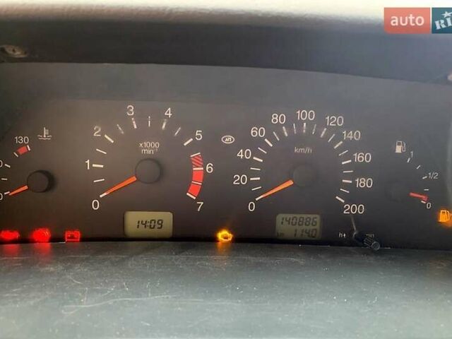 Зелений ВАЗ 2113 Самара, об'ємом двигуна 1.5 л та пробігом 140 тис. км за 2900 $, фото 2 на Automoto.ua