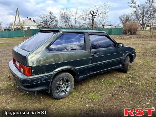 Зеленый ВАЗ 2113 Самара, объемом двигателя 1.5 л и пробегом 317 тыс. км за 1600 $, фото 2 на Automoto.ua