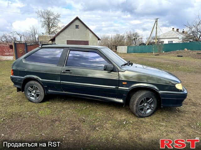 Зеленый ВАЗ 2113 Самара, объемом двигателя 1.5 л и пробегом 317 тыс. км за 1600 $, фото 3 на Automoto.ua