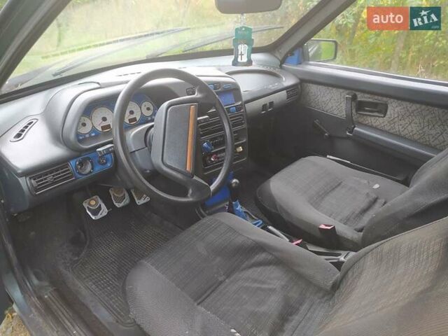 Зеленый ВАЗ 2113 Самара, объемом двигателя 1.5 л и пробегом 200 тыс. км за 30000 $, фото 1 на Automoto.ua